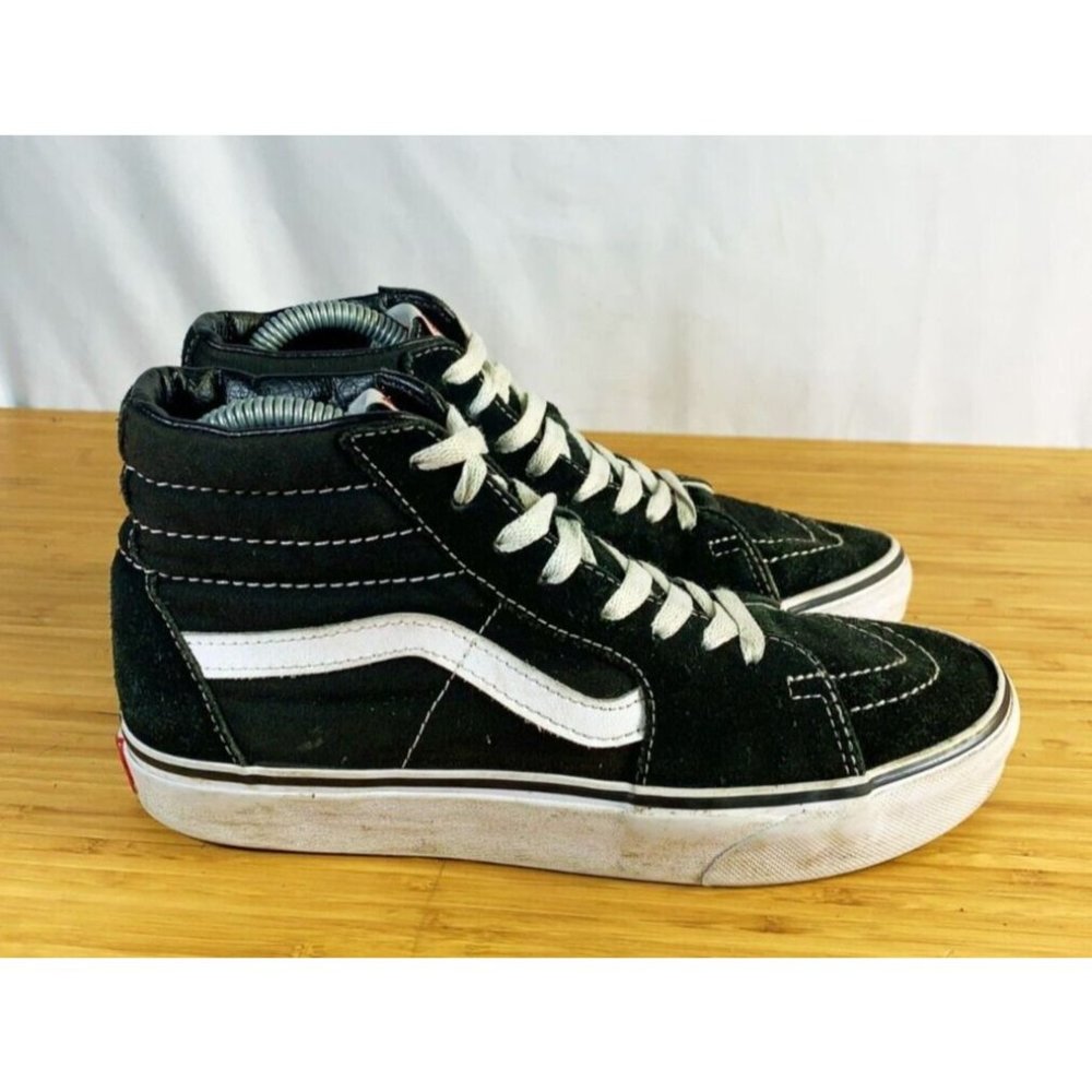 VANS  Mens Suede Black Sz 6.5 High-Top Skate Sneakers (woman's 8.0)